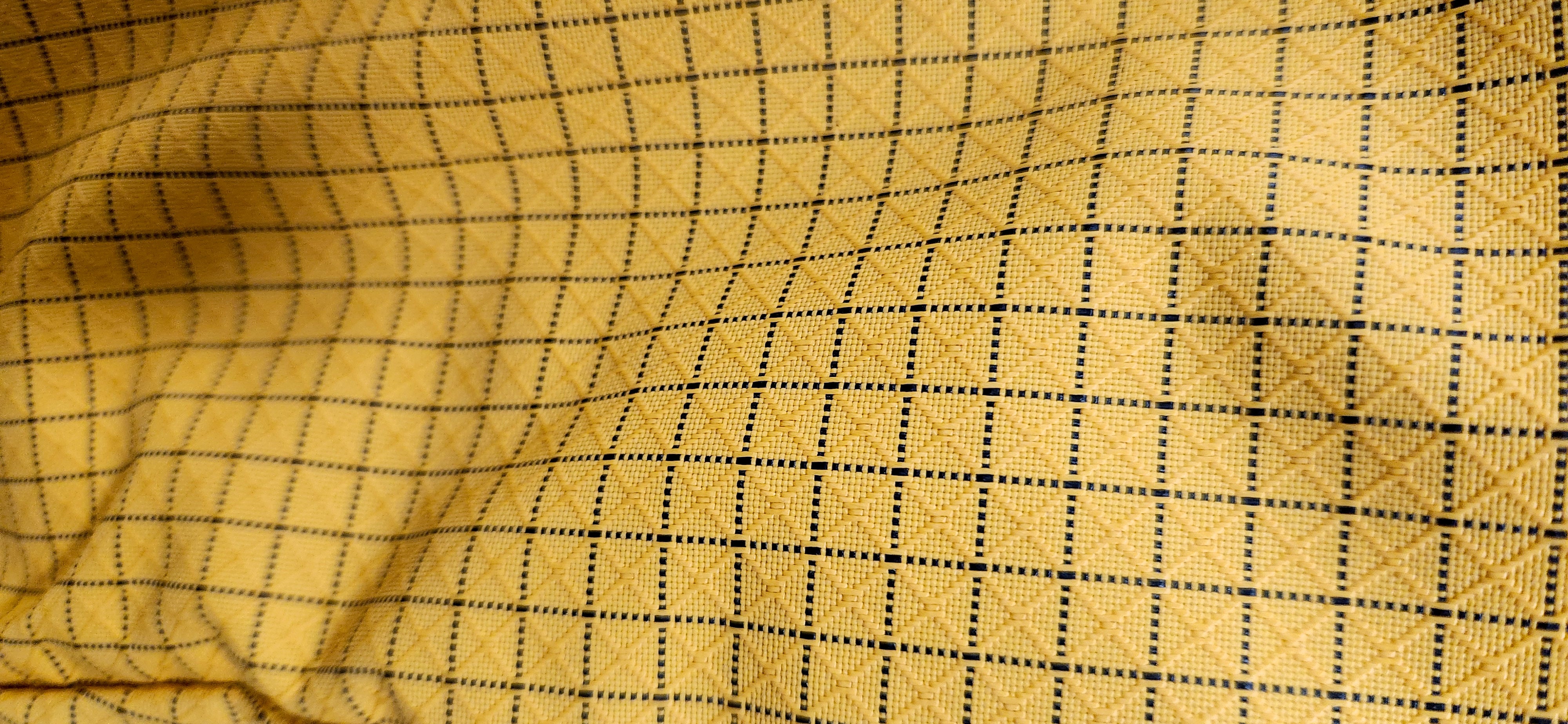 Yellow 420d Spectron